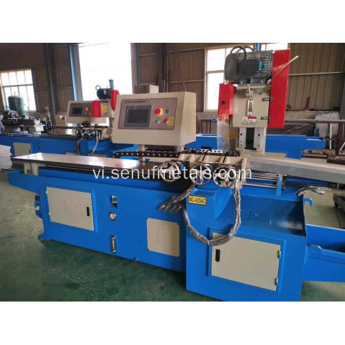 Máy cắt ống thép tự động CNC